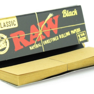 Papelillos Raw Black Connoisseur 1 1/4 + Tips